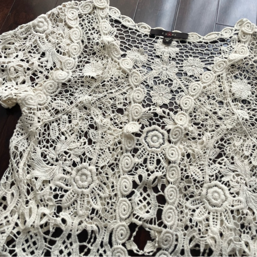 Fever Women’s Lace Mesh Cover Up Open Front Top Cream White Size Medium NWT - Picture 2 of 6